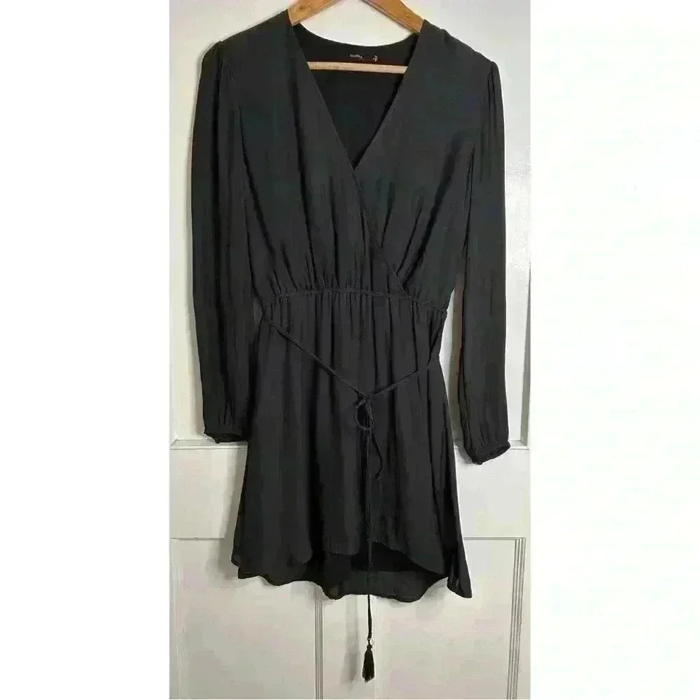Aritzia Talula Basing Dress in Black Size  Small